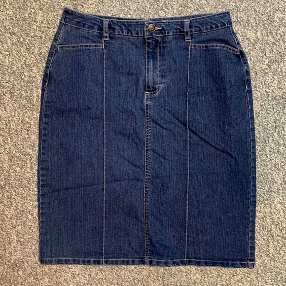 Vintage Midi Denim Skirt - Picture 2 of 8